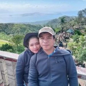 Jennifer Aquino Autentico profile icon