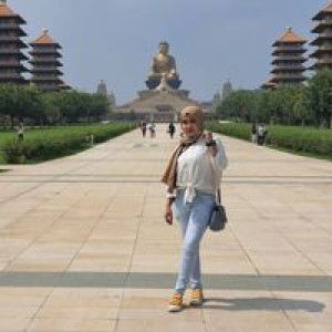 Linda AL Khanza profile icon