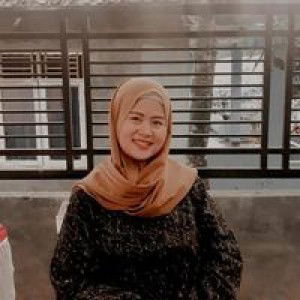 Lilis Wahyu profile icon