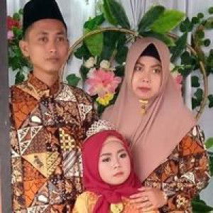 Umi Afifah profile icon