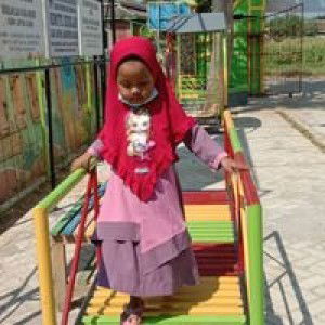 Isa Zumrotus profile icon