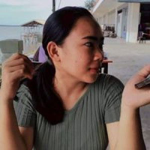 Kamalia Lia profile icon