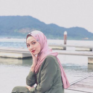 Izzati Syamimi profile icon