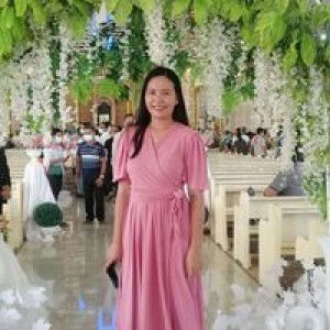 Estella Lampago Evarola profile icon