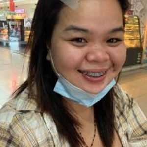 Charo Buenviaje profile icon