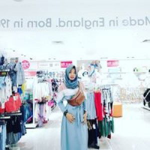 Siti Sholekhah profile icon