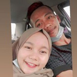 Nanin Khairunnisa profile icon