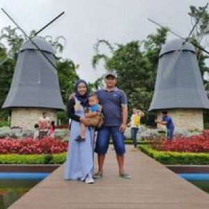 Zuli Zinatul Maula profile icon