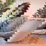 Suphatsorn Poy profile icon