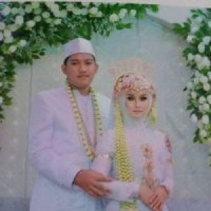 Sherly Oktaviani profile icon