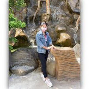 Paweena Champloy profile icon