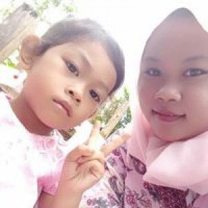 Iis Mamahnylia Nurfat profile icon