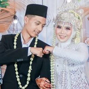 Tri Yuli Sheva profile icon