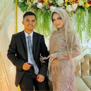 Yuni Aristya Dewi profile icon