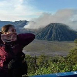 Endang Ariesta profile icon