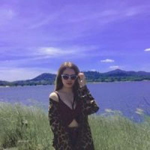 Axa Snowy profile icon