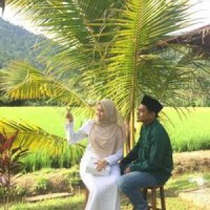 Errna Azman profile icon