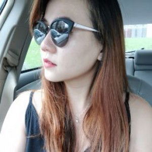 Hui Xian Ng profile icon