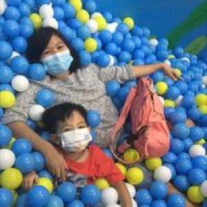 Joan de los Santos profile icon