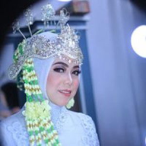 Surya Eka Juliana profile icon