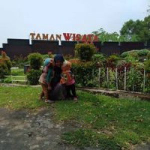 Faish NoerNisa profile icon