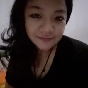 Ratih Fredek profile icon