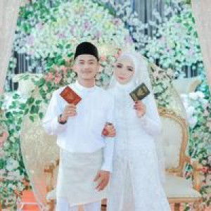 Dyah Puji Astuti profile icon