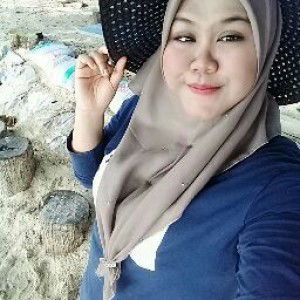 Nurul Ezzaty profile icon