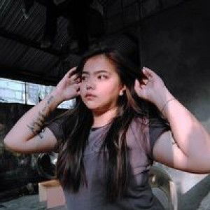 Lëë Jhënn Salazar profile icon