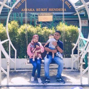 Izni Syazwani profile icon