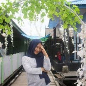 Rahmah SarbinFatimah profile icon