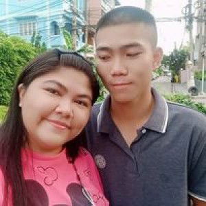 สกุณา เสาวะรัตน์ profile icon