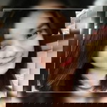 Nipaporn Poonarae profile icon