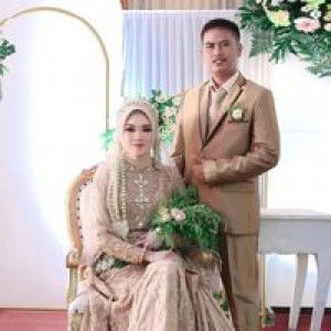 Fitri Andriyani profile icon