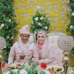 Siti Juliana profile icon