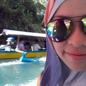 Puji Rahayu profile icon