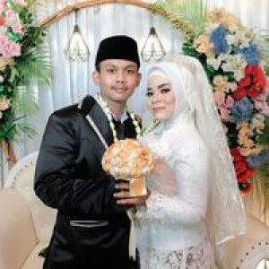 Siti Yatin Syahrul Rhomadoni profile icon