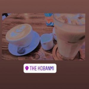 Refina Damayanti profile icon