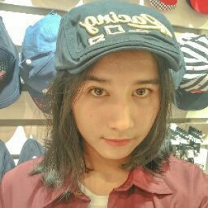 putri sophia profile icon