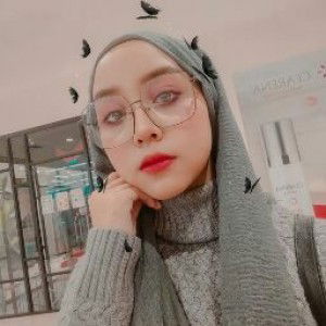 Izzati Husni profile icon