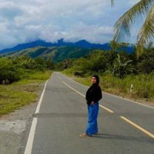 Tia Agustin profile icon