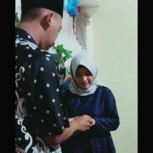 070_ Enggar Sintya Awaningtias profile icon