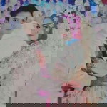 Yuni Suratmi profile icon