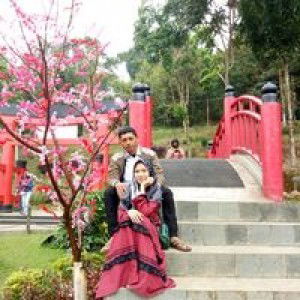 Nur Rachma profile icon