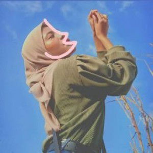 Putri N profile icon