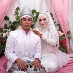 Nur Fitri profile icon