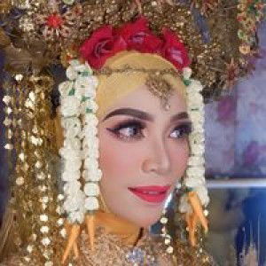 Annisa Shuhaila profile icon