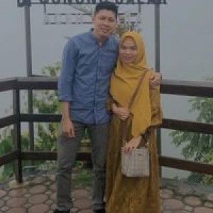 Sri WahYounie profile icon