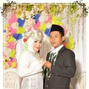 Adhe Nurmayanti profile icon