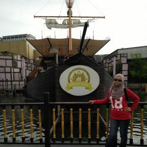 Nur Ayien profile icon